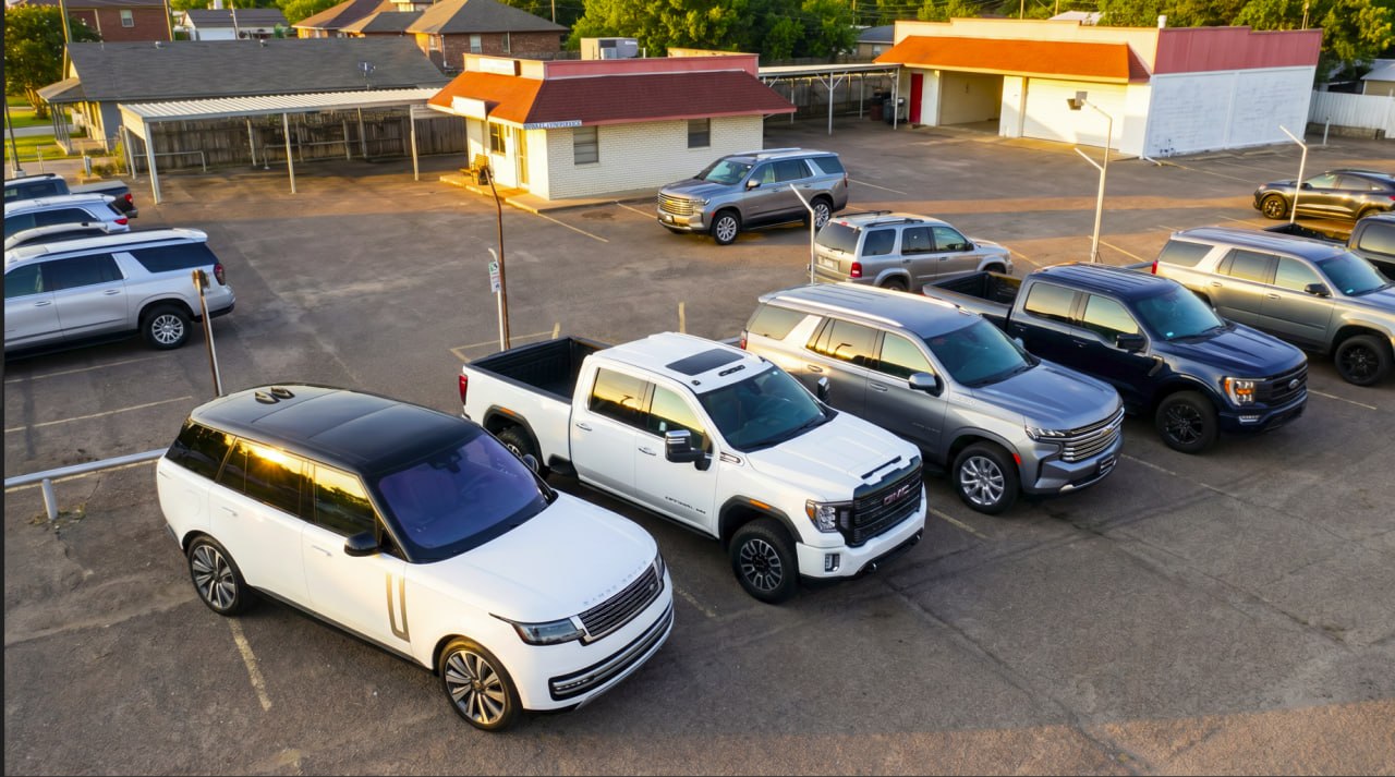 Johnny's Used Cars